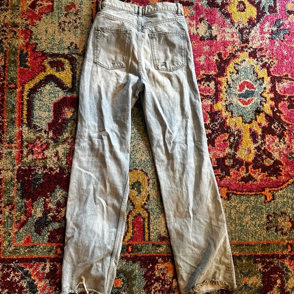 Zara high waisted jeans - Picture 2 of 4